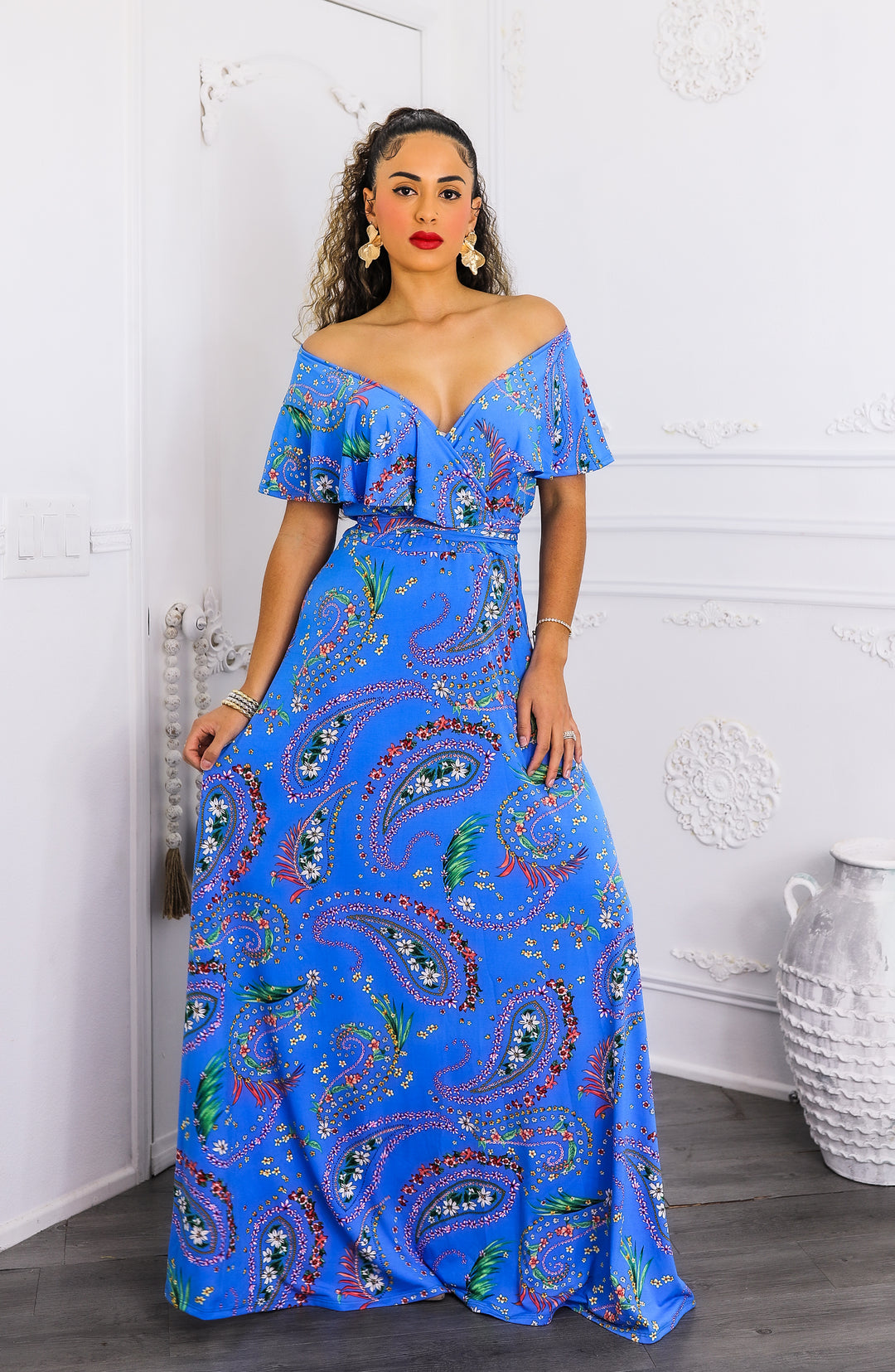 Blue Paisley On or Off-Shoulder Maxi Dress Blue Paisley On or Off-Shoulder Maxi Dress