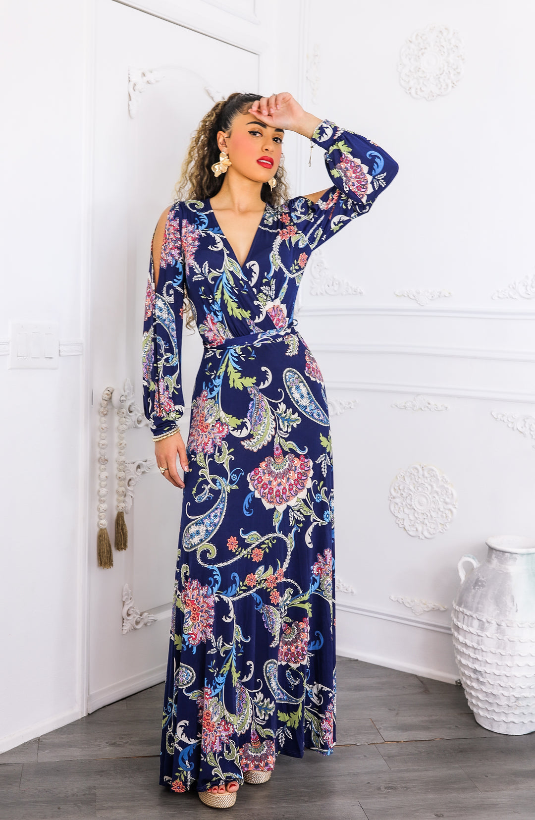 Navy Paisley Cutout Maxi Dress with Long Sleeves S Navy Paisley Cutout Maxi Dress with Long Sleeves S