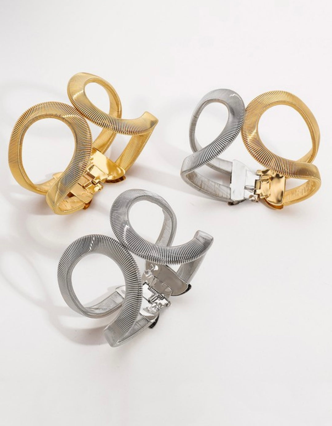 Bold Hollow Twist Metal Bangle Bracelet – Gold & Silver