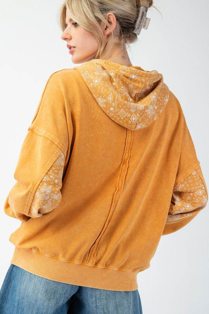 Mineral Wash Golden Vintage Relaxed Bandana Pocket Hoodie Sweatshirt