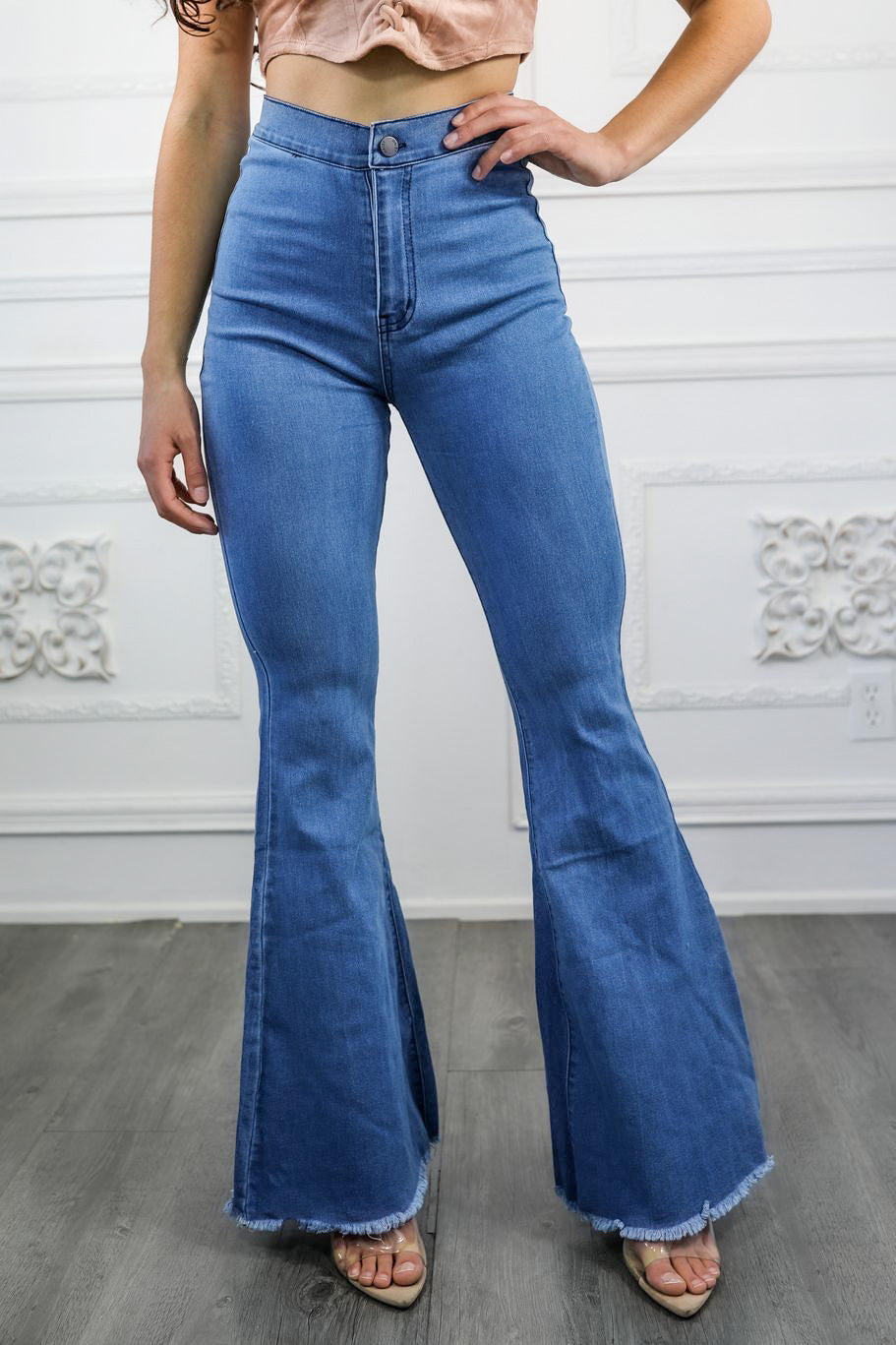 Classic Bell Bottom Jeans without Front Pockets