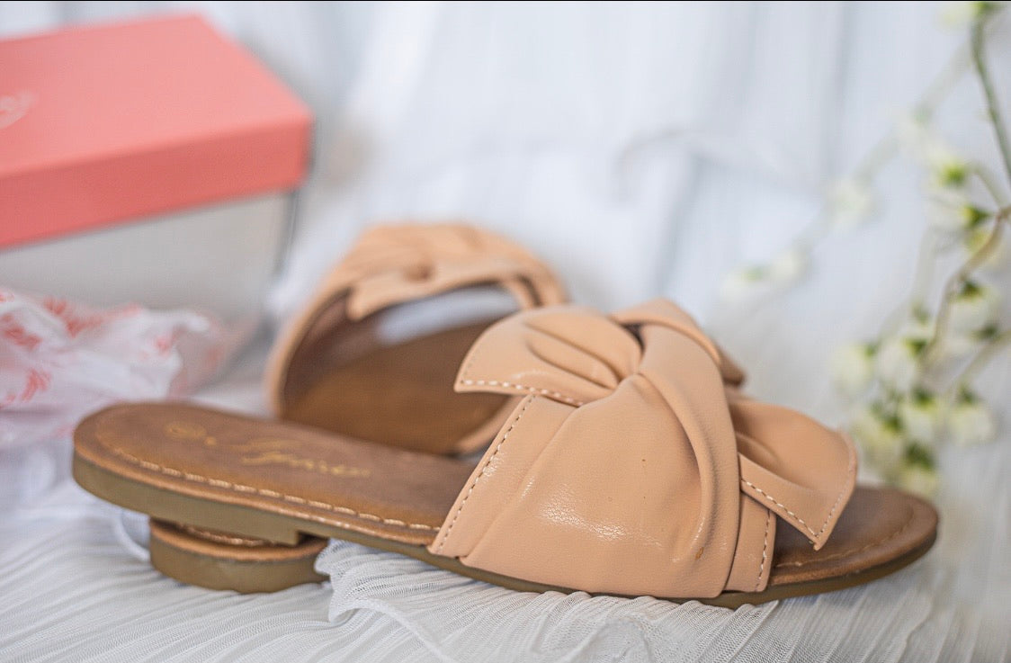 Knotted Sandals Peach - SURELYMINE
